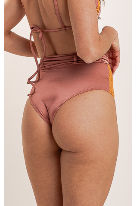 BRISA CALCINHA HOT PANT RECORTES