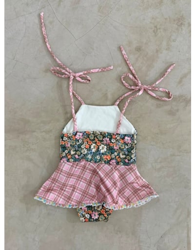 LILLY BLOOM BODY COM SAIA INFANTIL