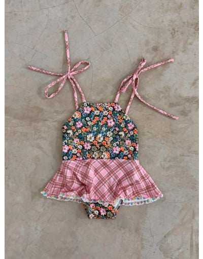 LILLY BLOOM BODY COM SAIA INFANTIL